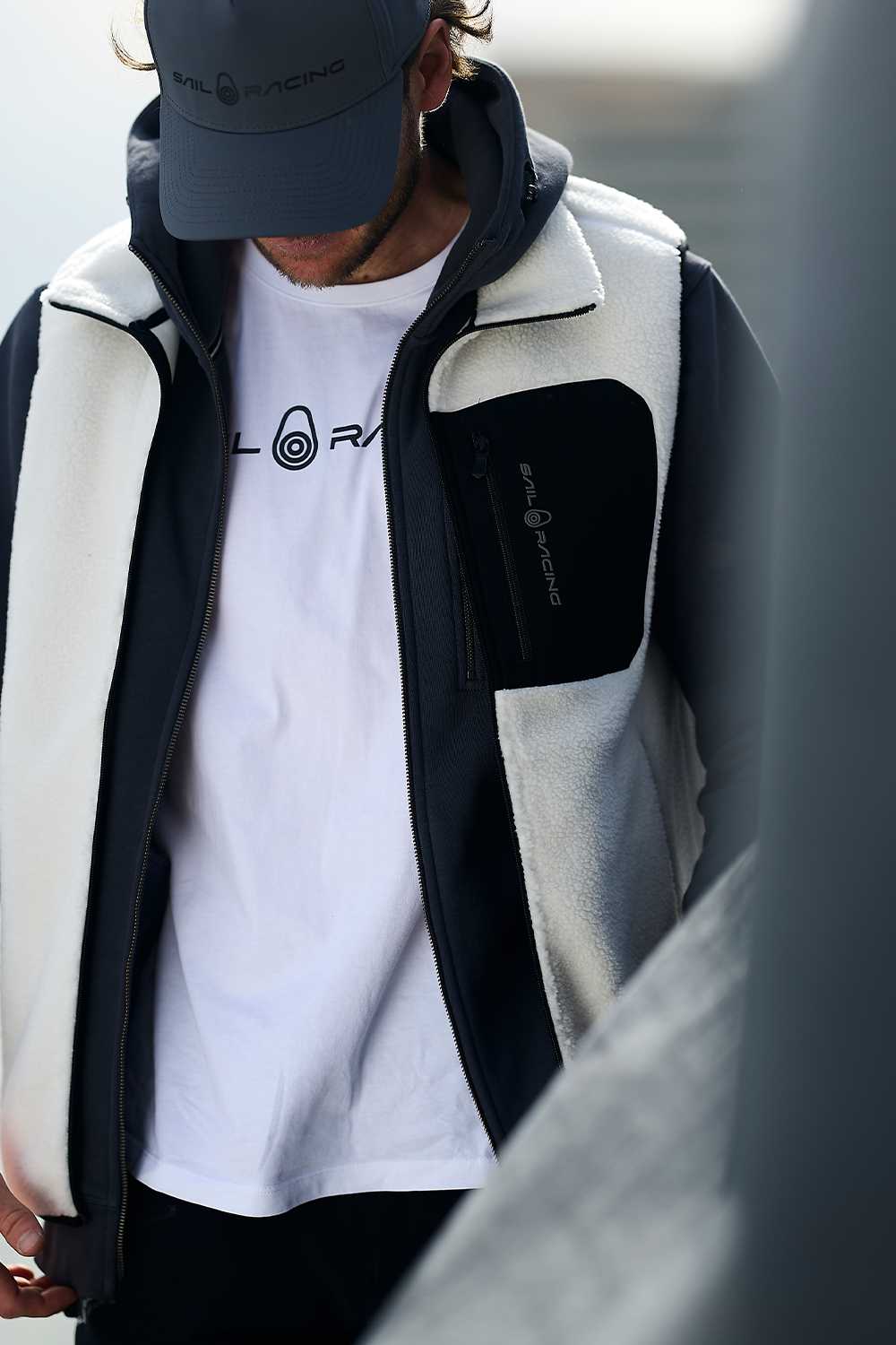 BOWMAN PILE ZIP VEST