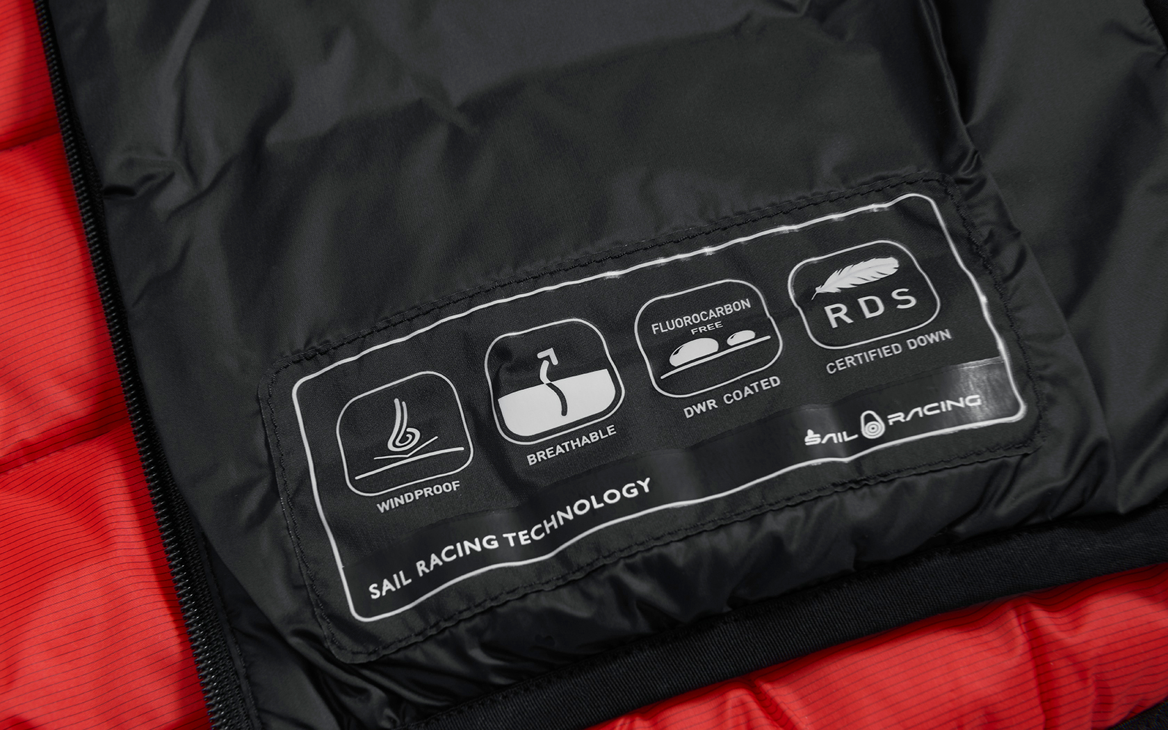 JR SPRAY DOWN VEST