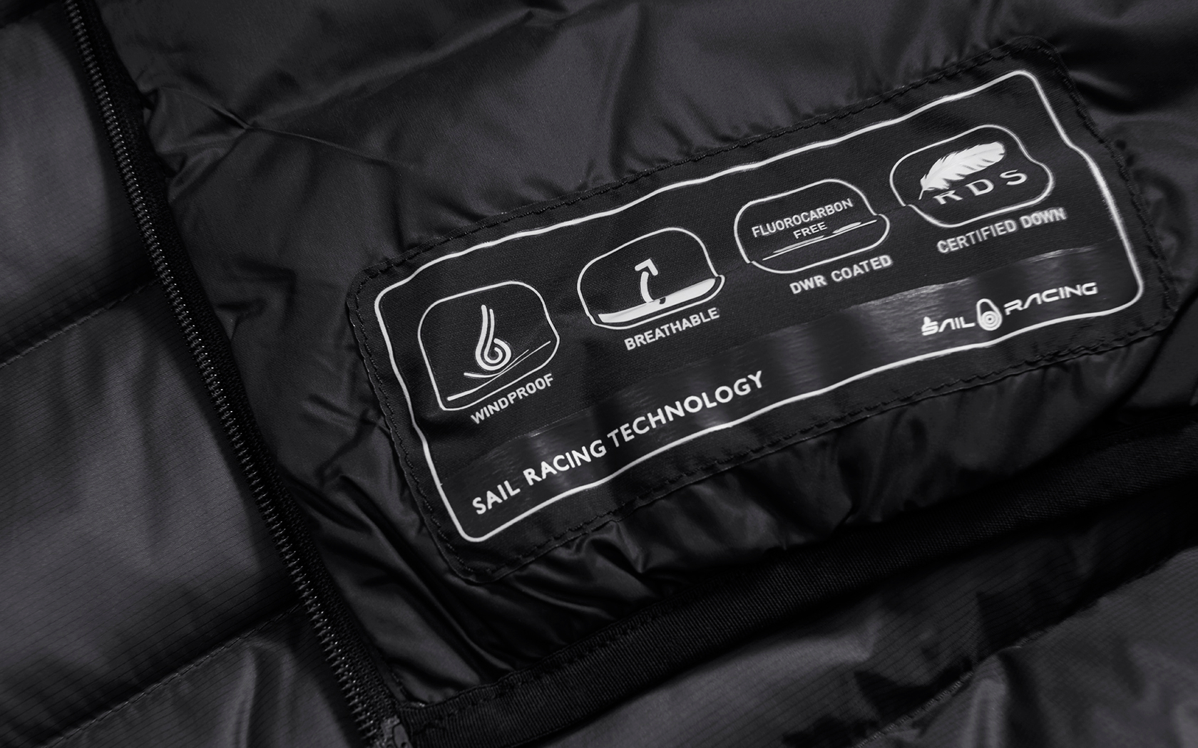 JR SPRAY DOWN VEST