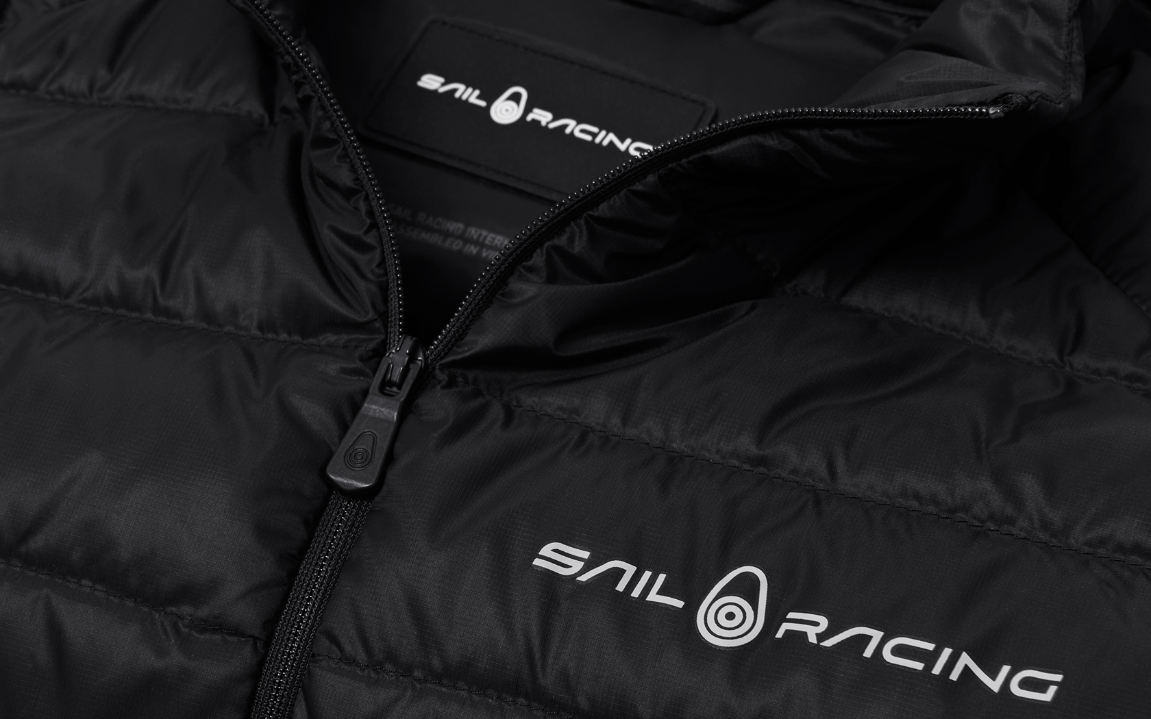 JR SPRAY DOWN VEST