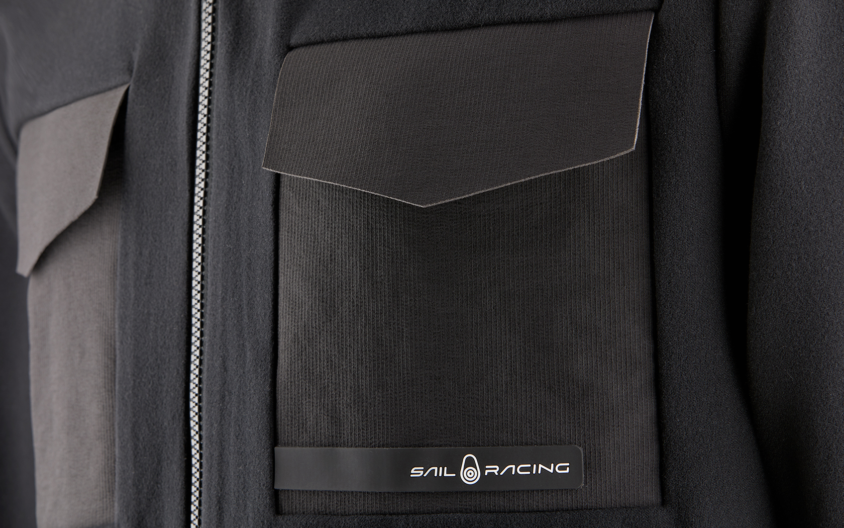 RACE EDITION TECH HOOD