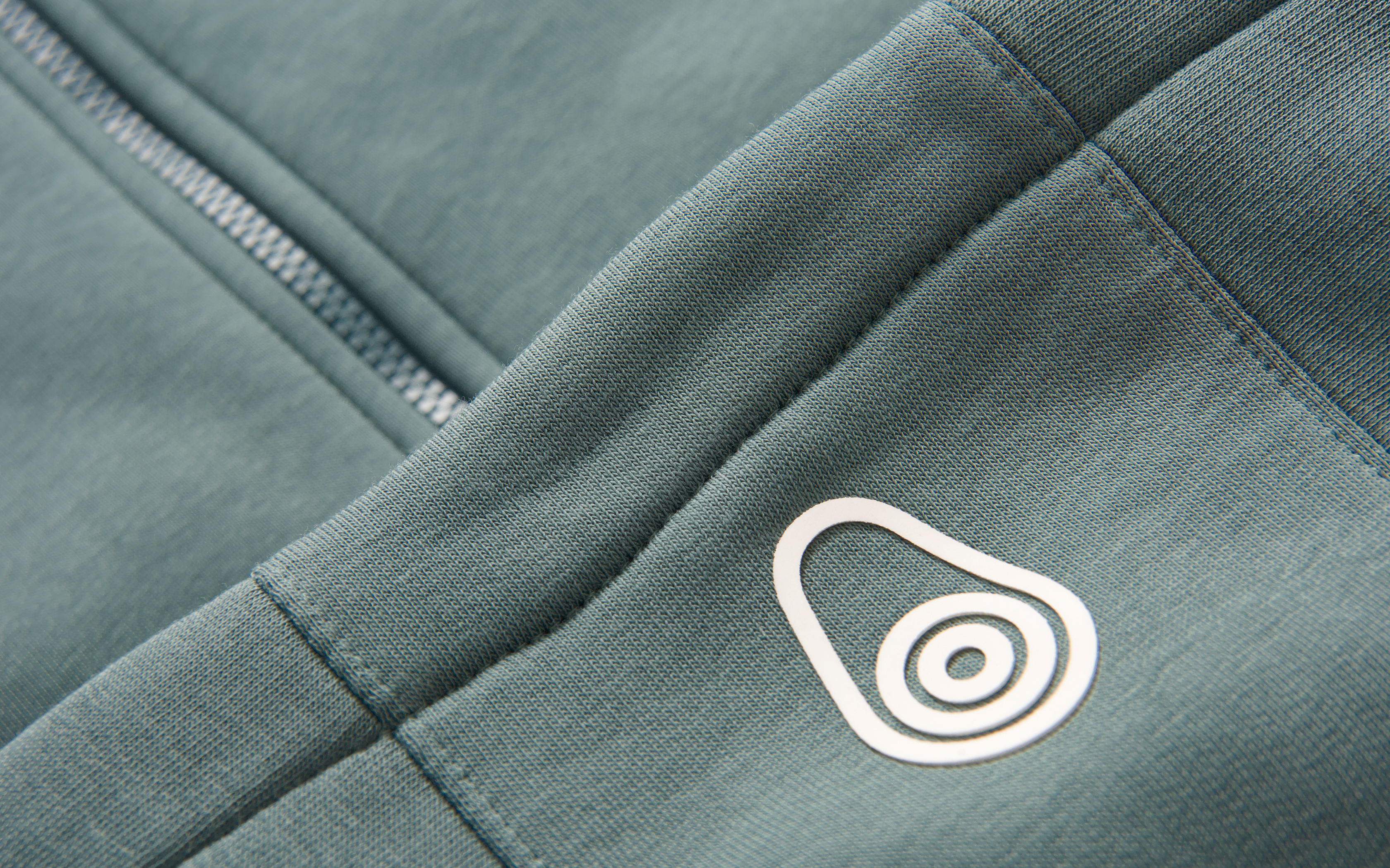 BOWMAN LOGO ZIP HOOD