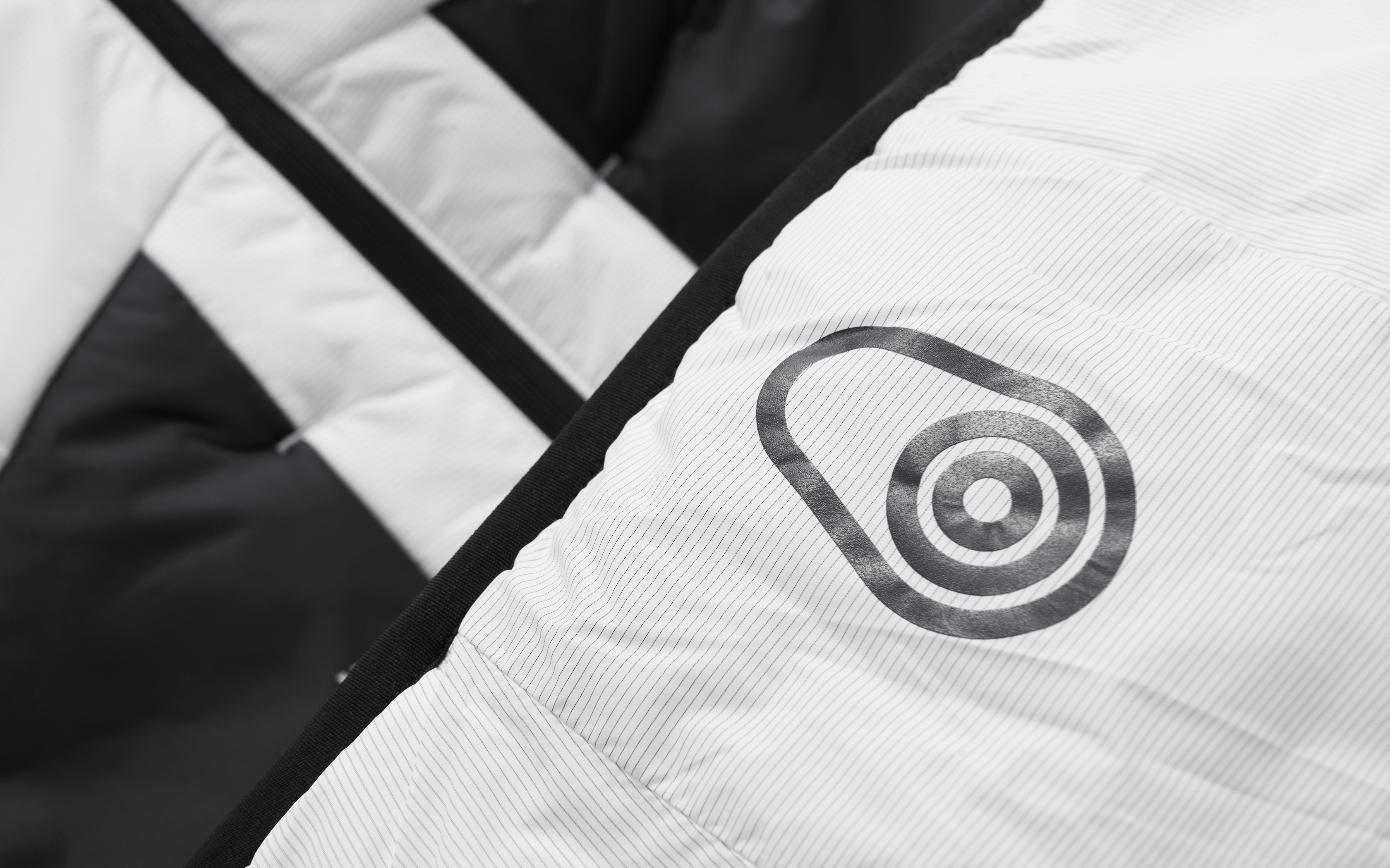 W SPRAY PRIMALOFT JACKET