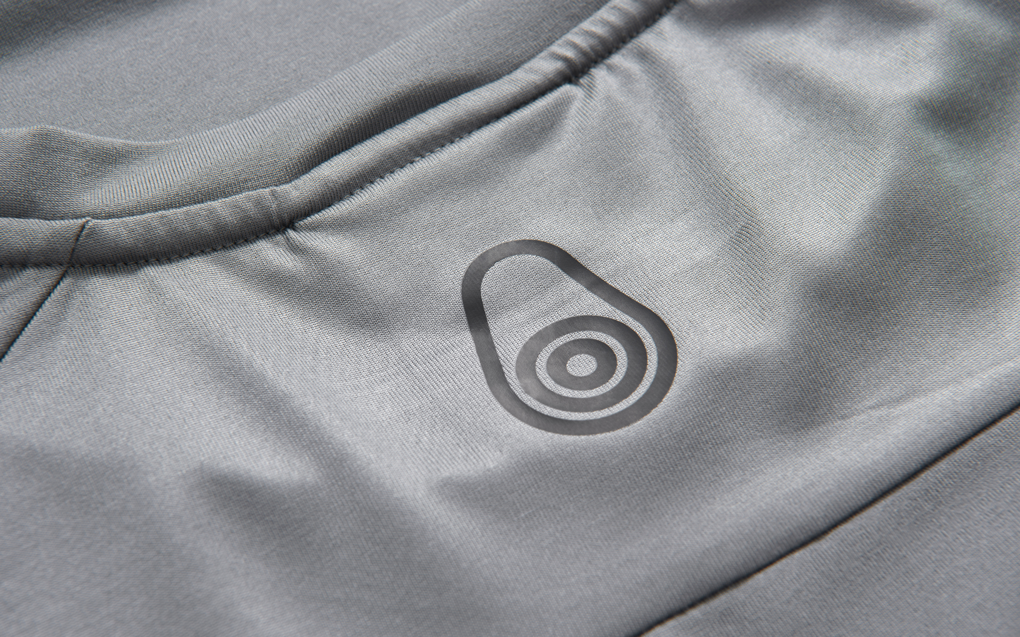 W SPRAY TECHNICAL TEE