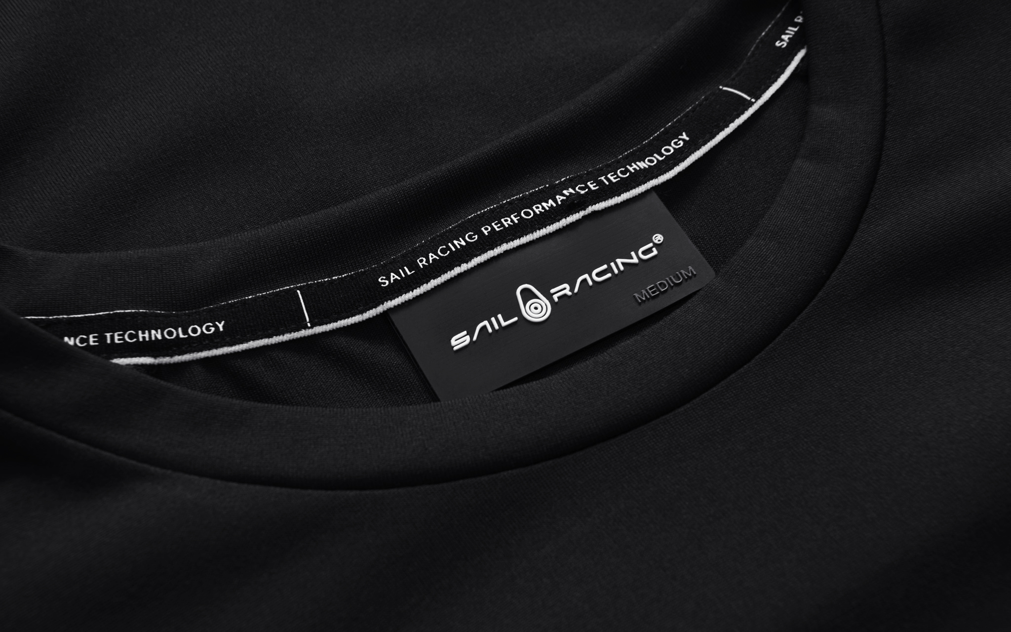 W SWITZERLAND SPRAY TECHNICAL TEE