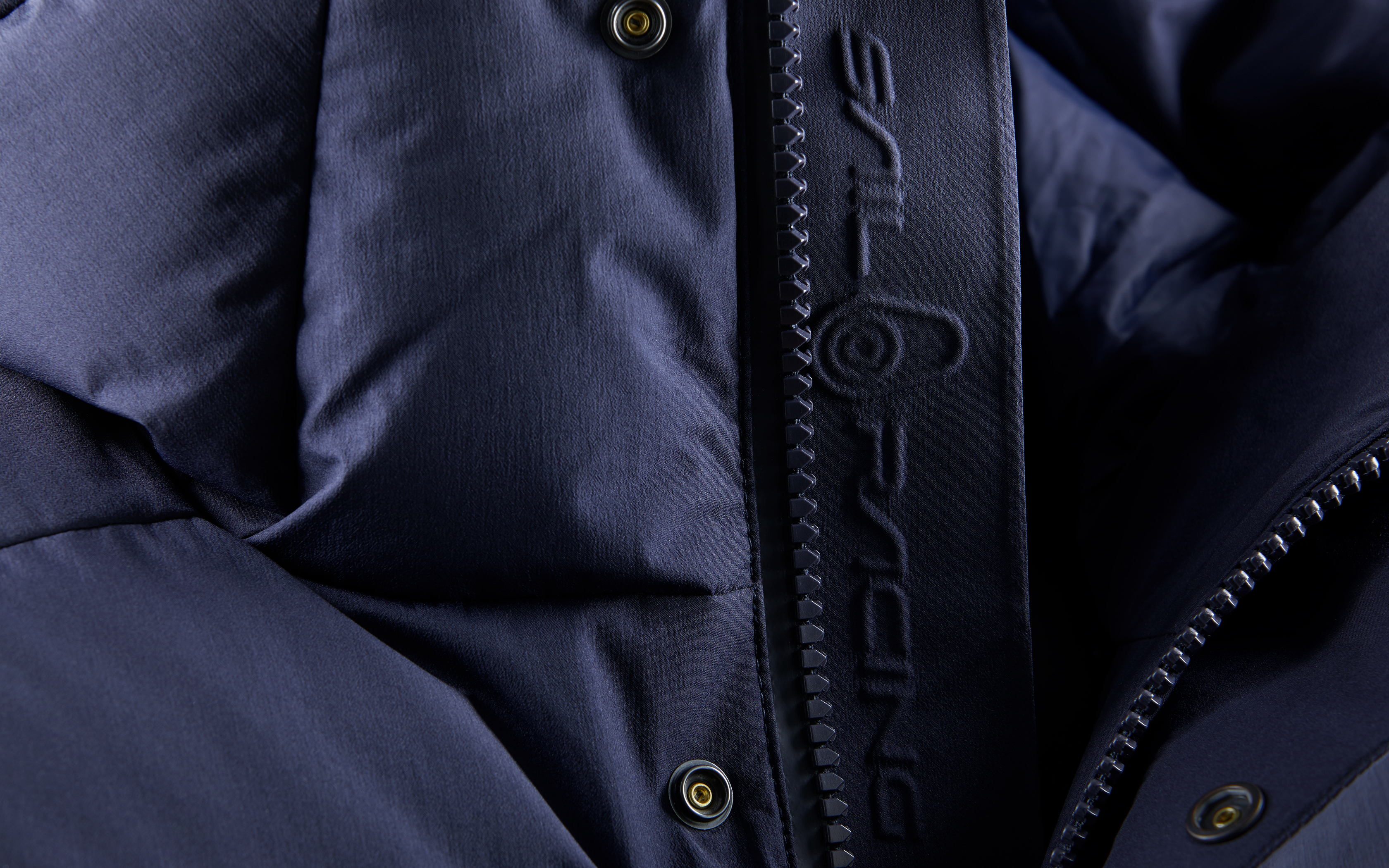 RACE EDITION DOWN PARKA