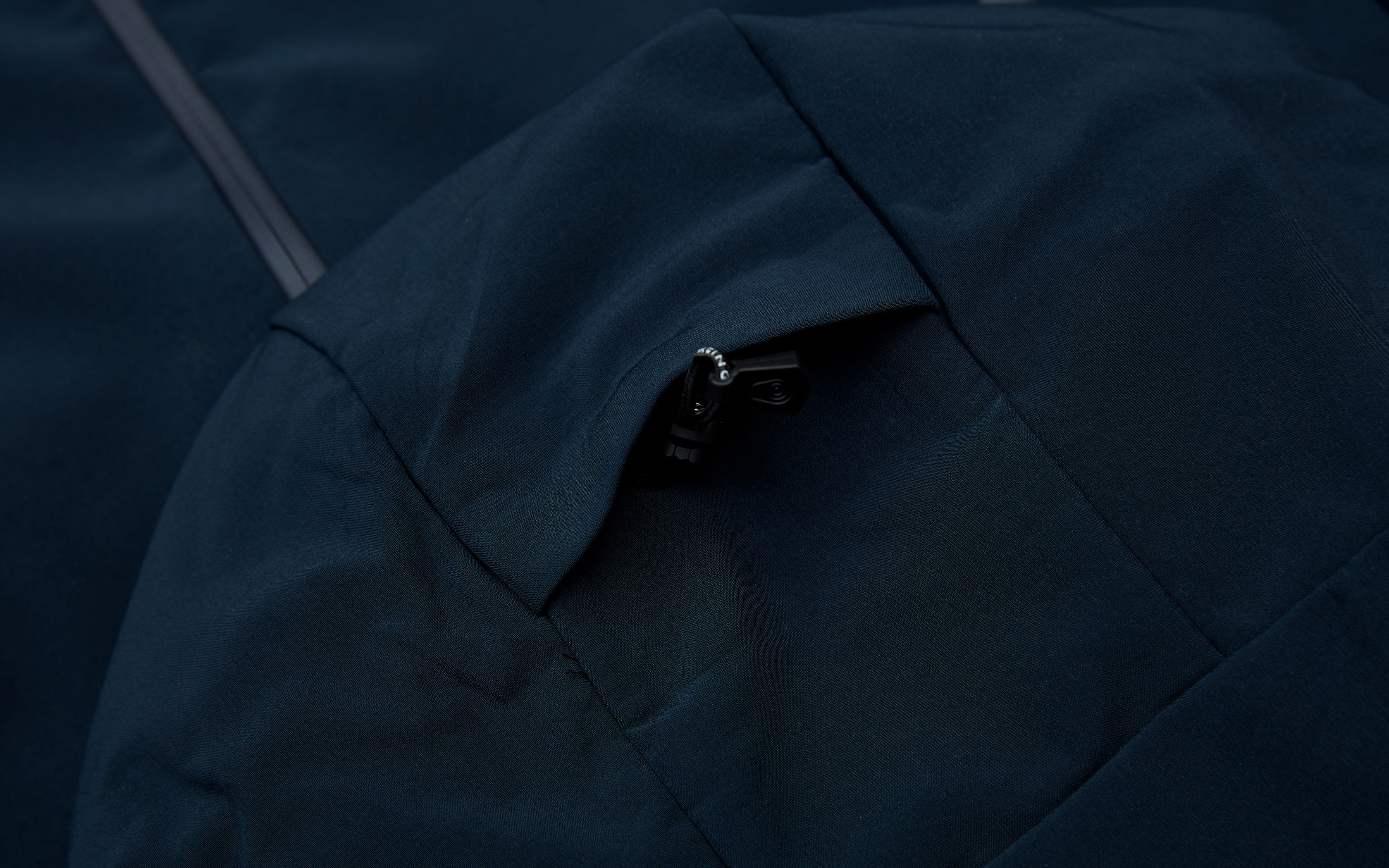 SPRAY SOFTSHELL HOOD