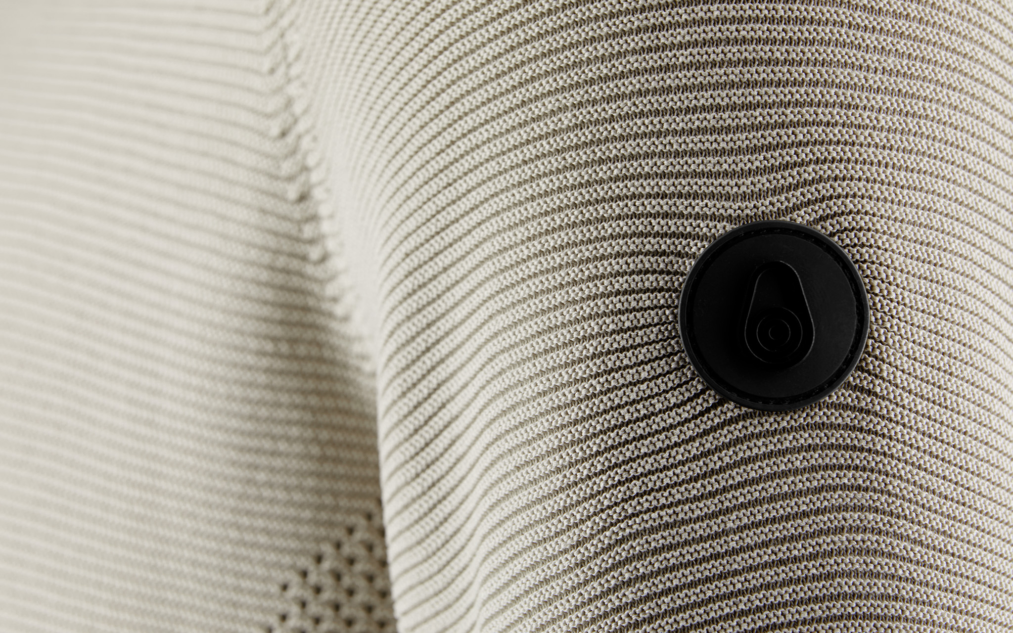 ELEMENT SEAMLESS ZIP HOOD