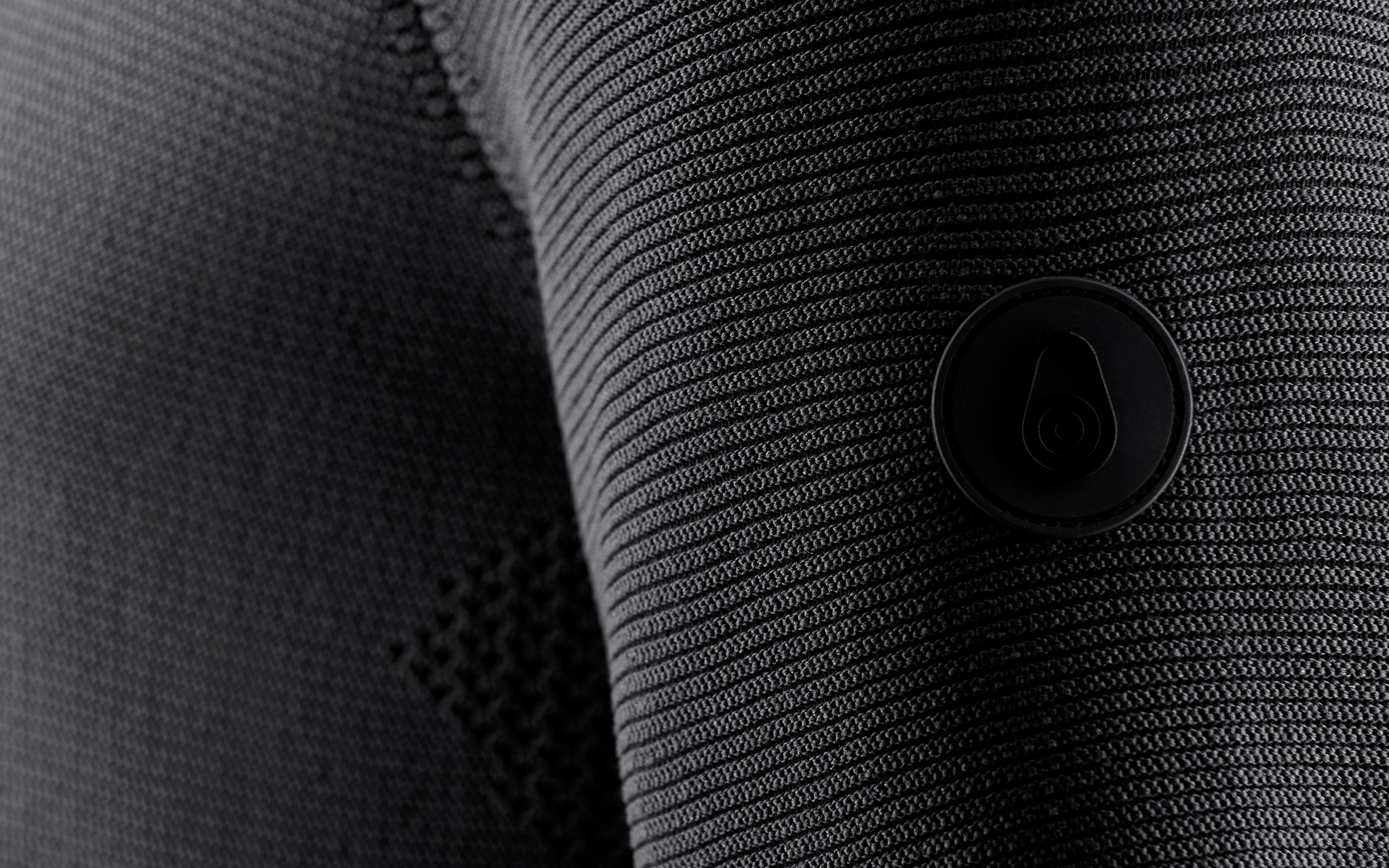 ELEMENT SEAMLESS ZIP HOOD