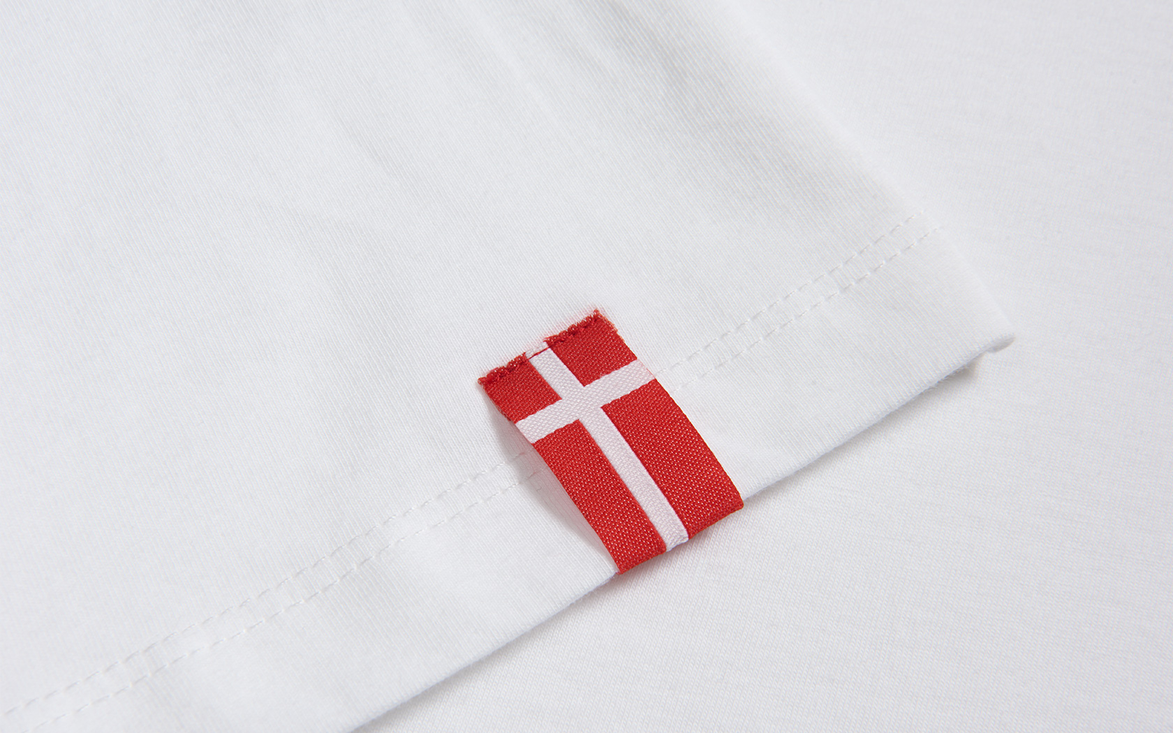 W DENMARK SAILGP TEE